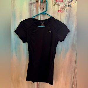TYR like new condition xsmall black womens performance t. 88 poly 12 spandex